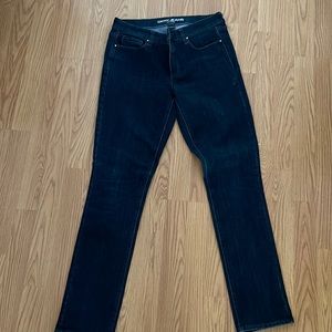 DKNY dark wash skinny Jean